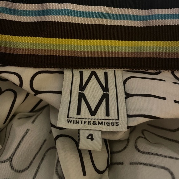 Winter & Miggs top size 4. Not the chicest of your friends? send them this…. U13 - Picture 3 of 7